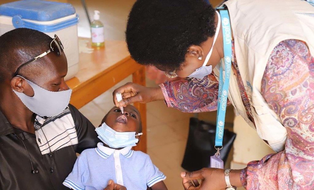 Vaccination contre la polio au Burkina Faso