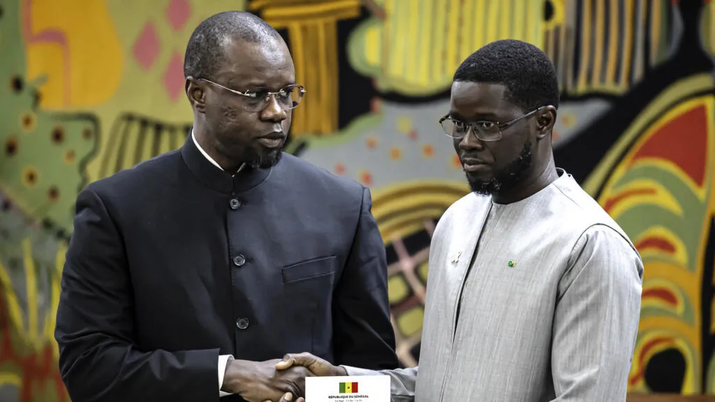 Le président sénégalais Diomaye Faye lors d'une réunion officielle