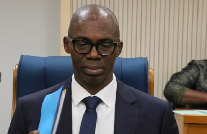 Thierry Minko présente le budget 2027 à l'Assemblée nationale