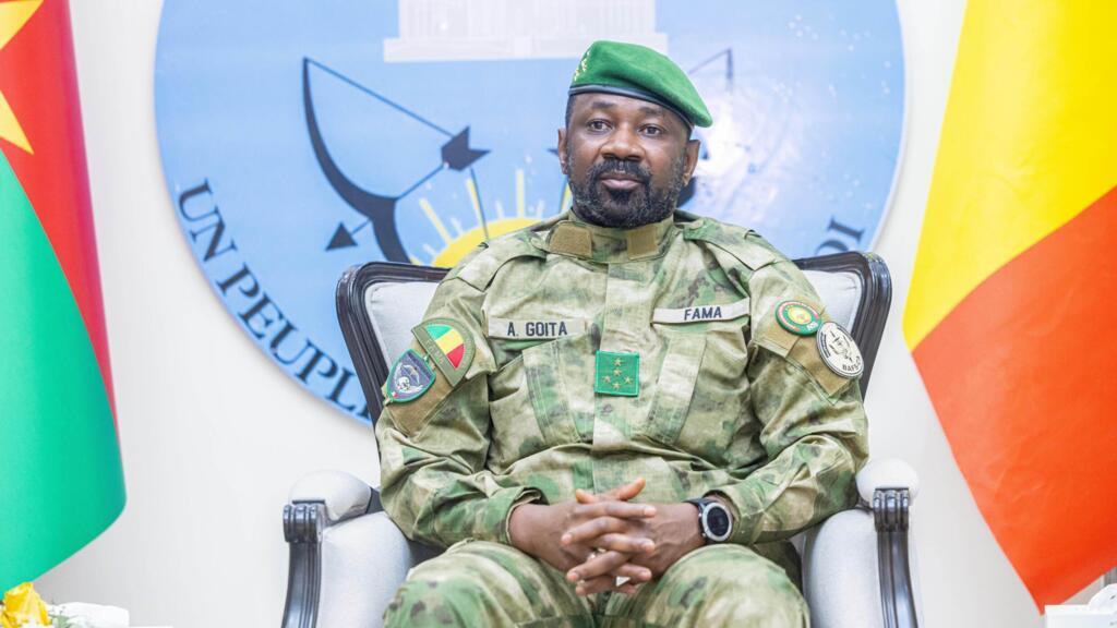 Le général Assimi Goïta, président de transition du Mali, lors d'un sommet sur la sécurité au Sahel