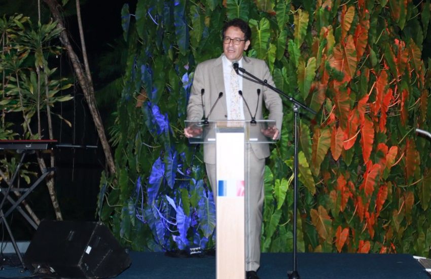 ambassadeur de France au Gabon, fabrice mauriès, lors d'un discours