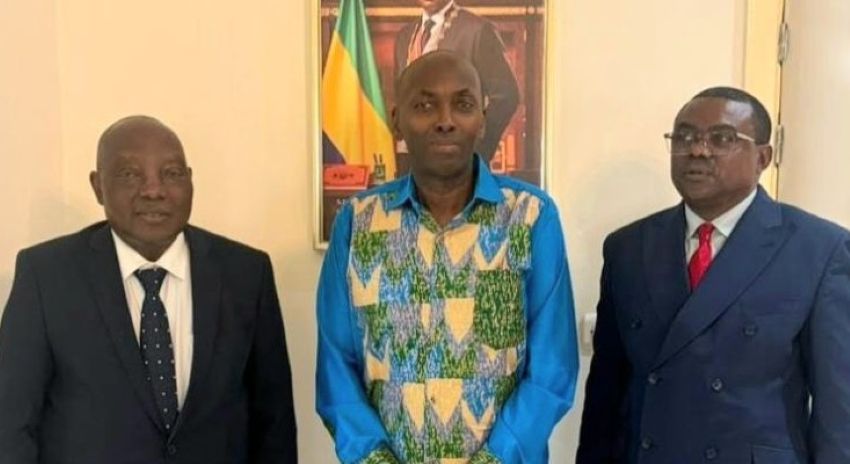Réunion du GABAC à Libreville avec Augustin Emane