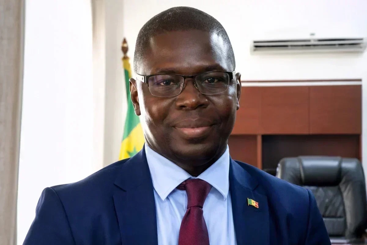 Transhumance politique au Sénégal Sénégal : transhumance politique et alliances variables