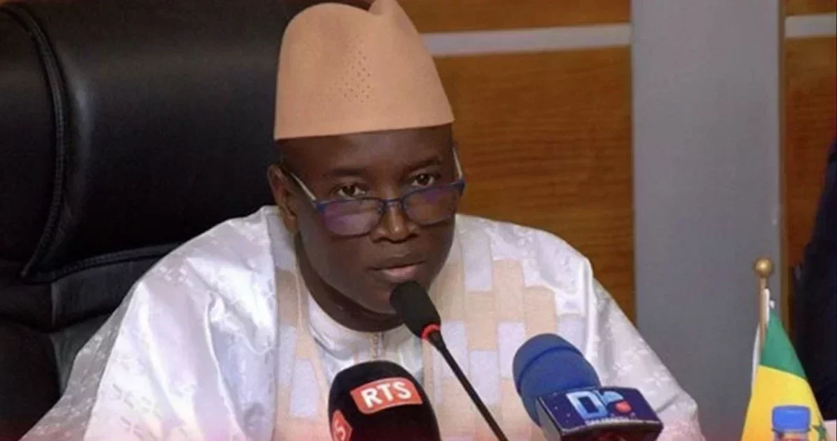 Aly Ngouille Ndiaye éclaire la gestion des fonds spéciaux Aly Ngouille Ndiaye analyse les fonds d'Ousmane Sonko