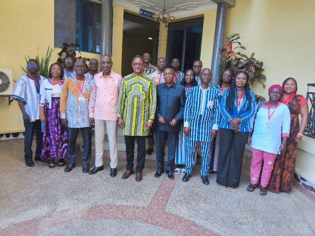Discussions entre les équipes burkinabè et burundaises