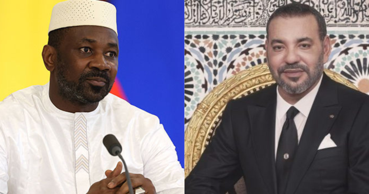 Le roi Mohammed VI du Maroc et le président malien Assimi Goïta lors d'un sommet régional